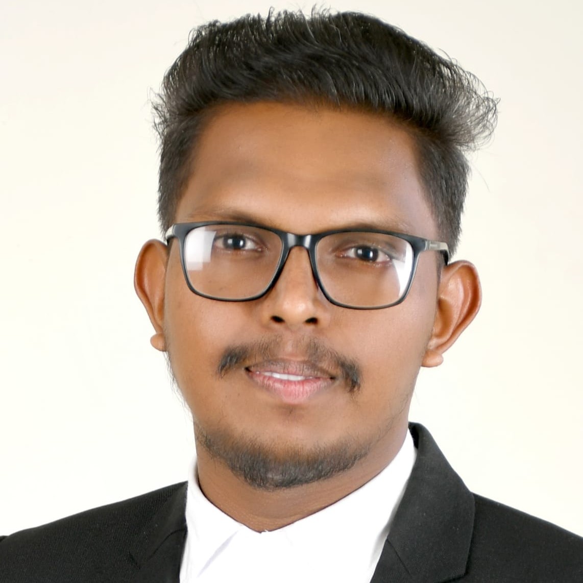 Adv Akhil I