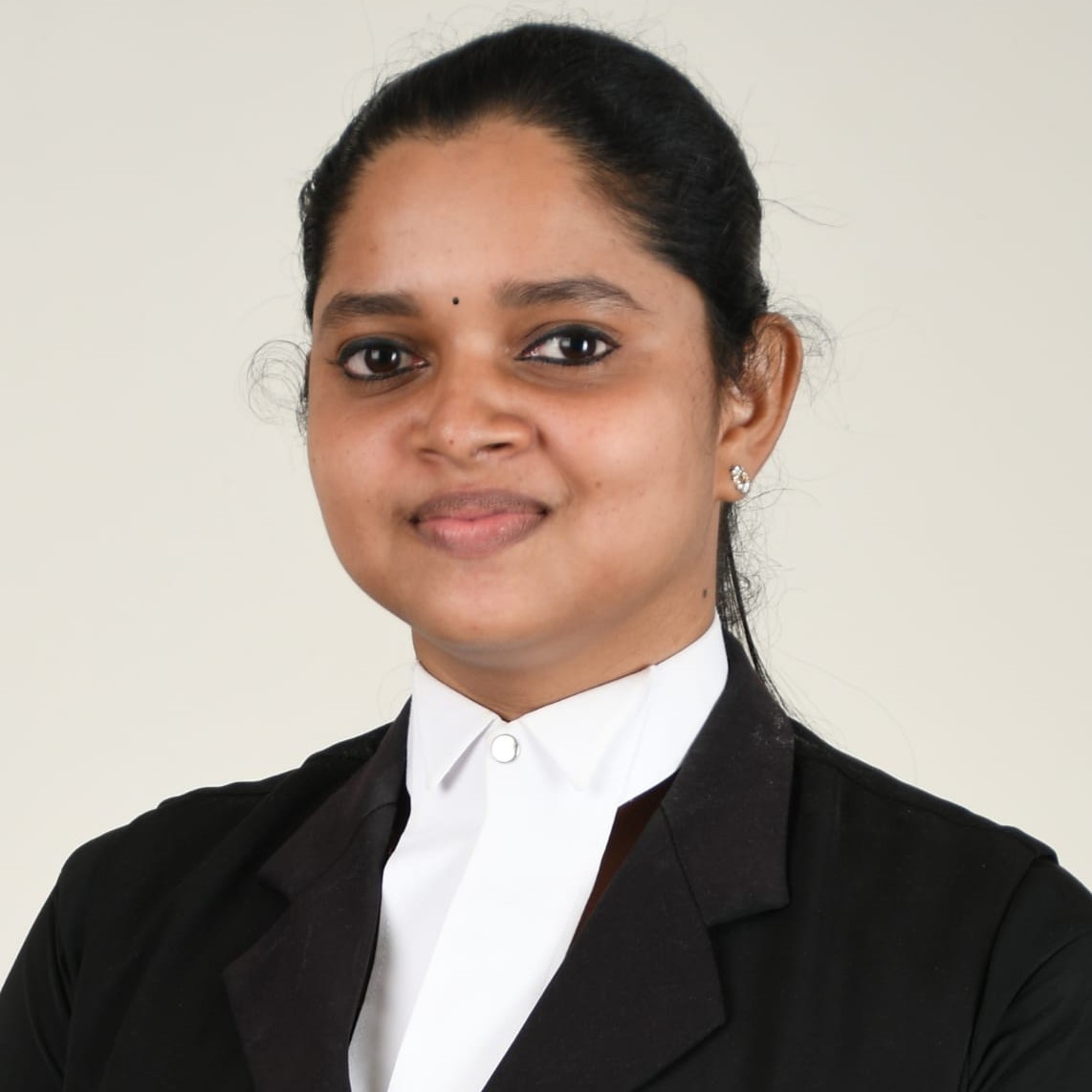 Adv Jincy U K