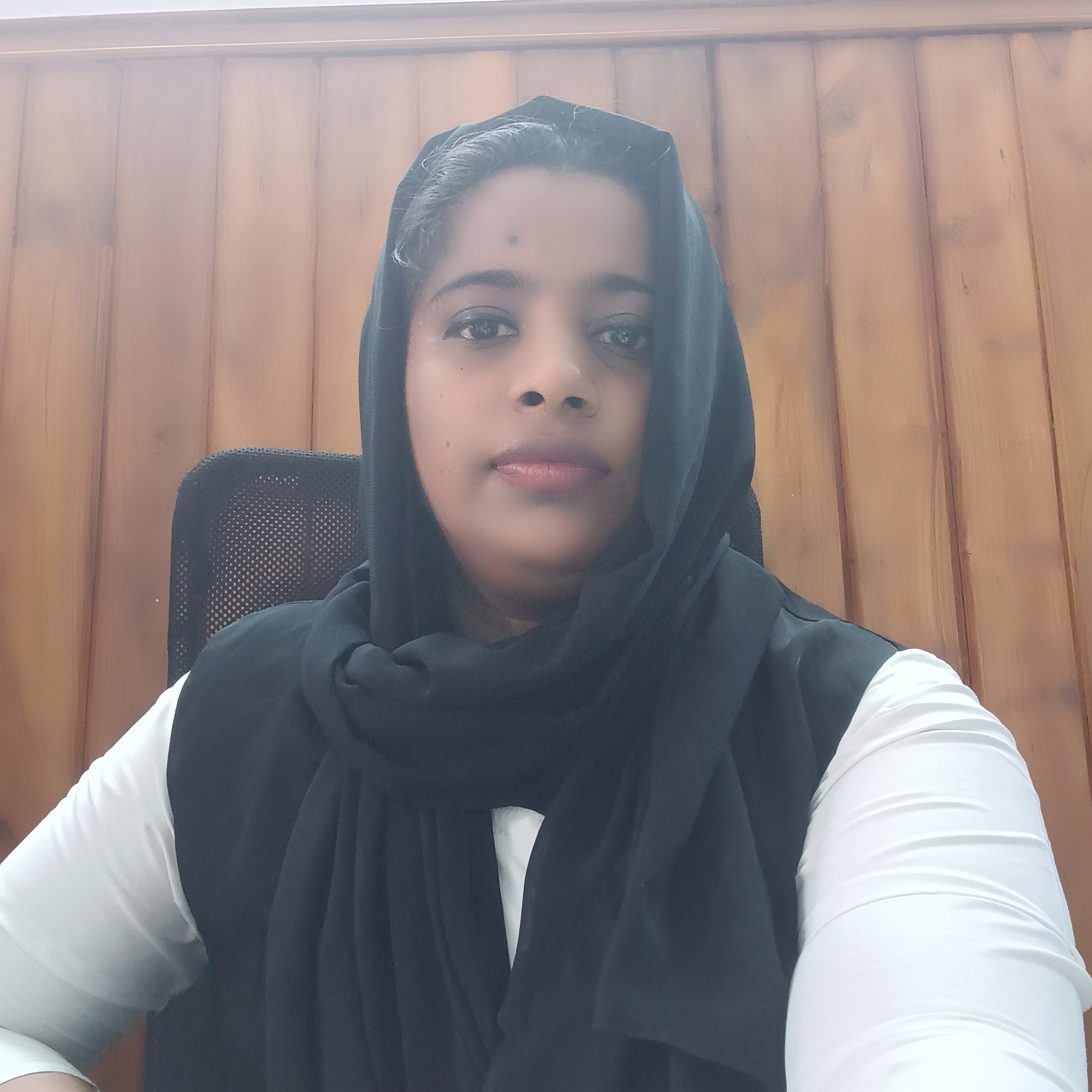Adv. Sunila k. p